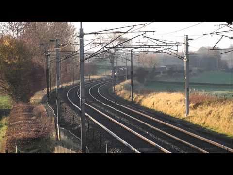 Class 37685 & 37676 on The Lowland Growler II on Sat 6th November 2010.