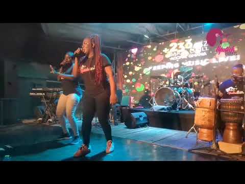 Lipstick Queens - Performs Odwo by Ofori Amponsah ft Samini
