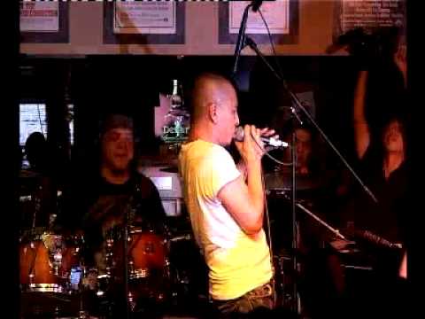 gadis ku-search (live)High Quality Audio