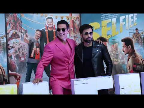 Akshay Kumar, Emraan Hashmi, Diana Penty & Nushrratt Bharuccha  At Trailer Launch Of Film Selfie
