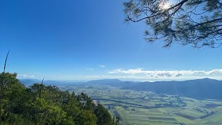 Walshs Pyramid hiking July 2024