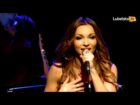 12 Marta Butryn - Rather be - Clean Bandit (Cover) Live