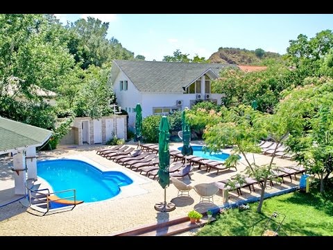 Turism in Delta Dunarii - Complex Turistic Steaua Apelor (1)