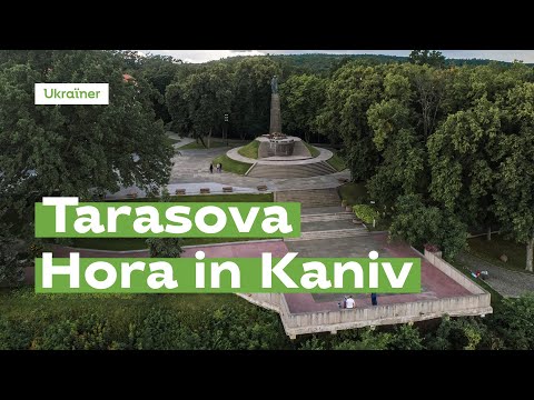 Tarasova Hora in Kaniv from above · Ukraїner
