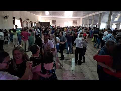 Na terceira idade de Campo Bonito Paraná(com marcos e margarida)