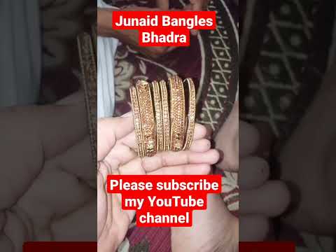 #bangles #banglesset #designerbangles #jewellerycollection #shivangi #goldenbangles