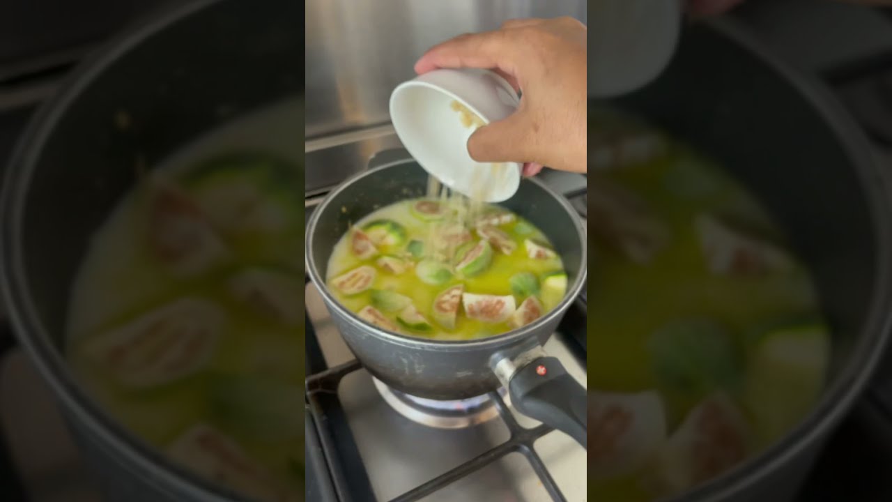 How To Make Authentic Thai Green Curry - Thai Food Recipe