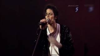 Michael Jackson Is The Little Saint Nick