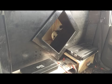 GMC Canyon wall build