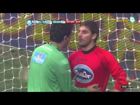 PENAL SAND ATAJADA DE SARA - RACING 1 RAFAELA 1