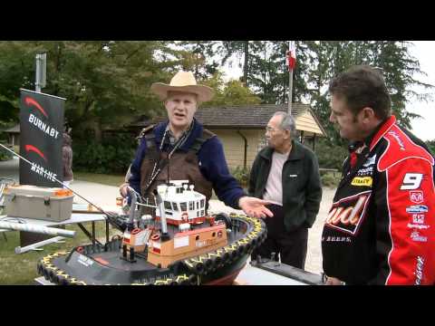 RC-TV Gary King shows off his voith-schneider-propeller driven RC tug.