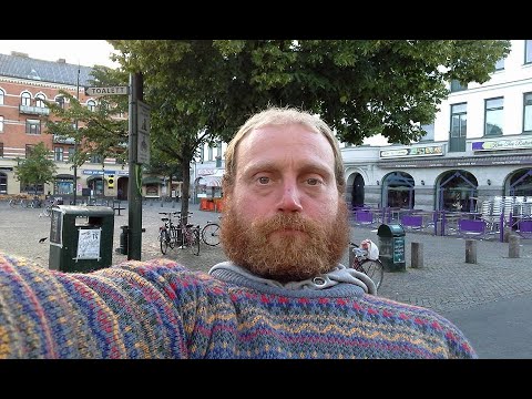 La sociedad sueca se interpone en la relación poliamorosa de Lisandro Clerici