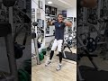 Exercitii pt umeri- masa musculara- ramat cu bara si ramat la cablu cu sfoara