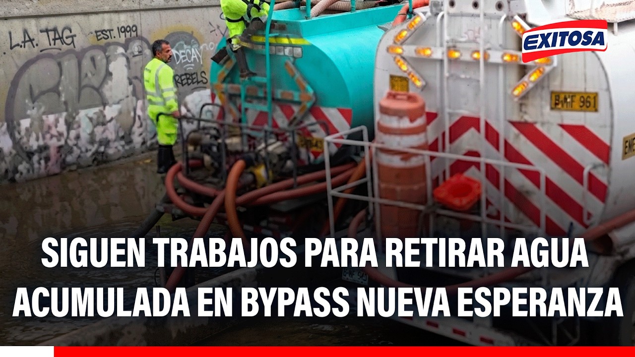 🔴🔵 Continúan trabajos para retirar agua acumulada en bypass Nueva Esperanza en V.M.T.