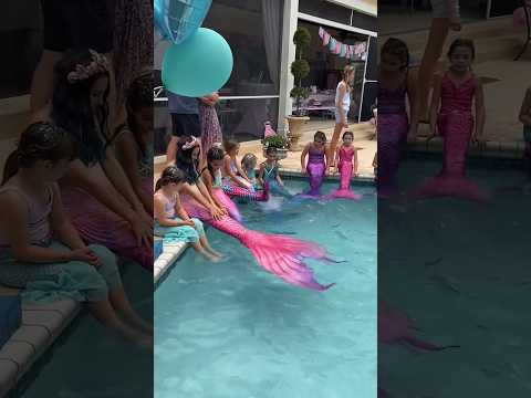 A pool full of MERMAIDS ready to make a splash! 😱 WWYD?? #mermaids #mermaidtail #mermaidparty #pool