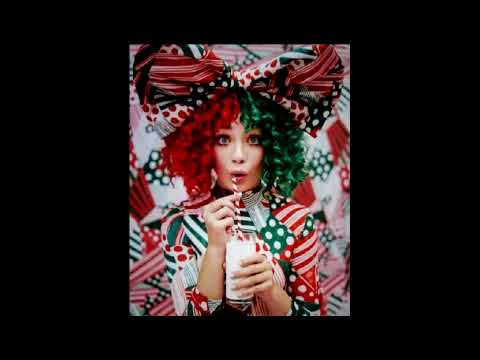 Sia - Santa's Coming For Us