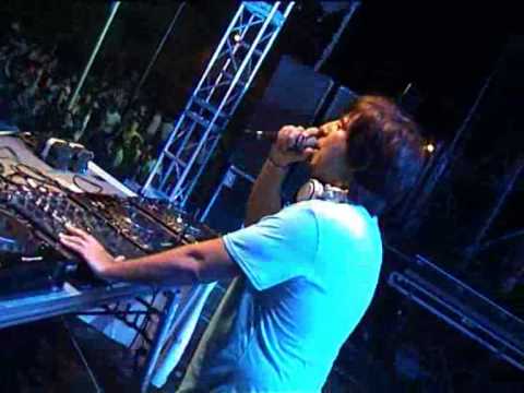 ORIOL FARRE / JOSE AM / DANI MORENO ... MAXIMA OUTDOOR CORNELLA