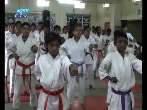 আত্মরক্ষায় কারাতে শিখছে চাঁপাইনবাবগঞ্জের মেয়েরা