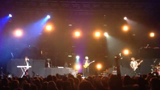 Satin Circus - Popster [live Barona Areena 20.12.2013]