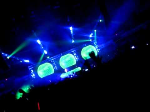Porter Robinson @ OMFG 2012 [FULL SET]