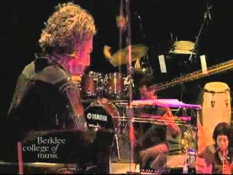 Leo Blanco, Berklee World Strings, "Peru Lando: South American Waltz"