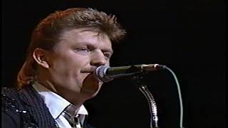 Joe Diffie  :  If You Want Me To  (1920 x 1080p)