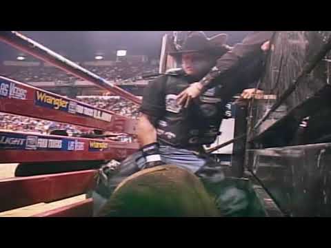 Pandora's Box bucks Ross Coleman - 05 PBR Finals