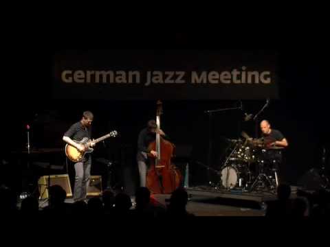 Arne Jansen Trio @ German Jazz Meeting/jazzahead! 2010 (Part 1/2)
