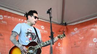 Mike Herrera (MXPX) - Late Again [Warped Tour 2012]