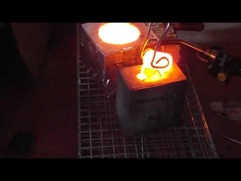 Pouring silver sword bar in HD