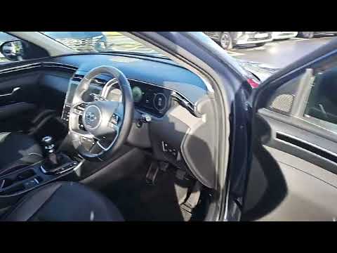 Hyundai Tucson 2WD Executive Plus - Electric Tailg - Image 2