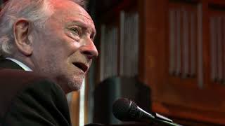 Phil Coulter performs &#39;The Town I Loved So Well&#39; at The Hume/Trimble Tribute event Guildhall Derry