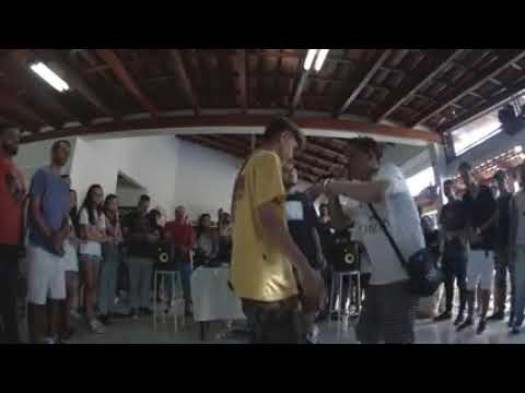 É Cearanse cabeça achatada então bate cabeça ladrão! MCharles