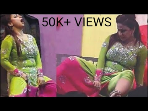pakistani hot and nude mujra /village hot girl dance /mujra style/sexsy/marriage girl dance video