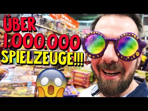 ÜBER 1 MILLION SPIELZEUGE! Spielzeug VLOG mit DoJos Spielzeugwelt! Lulu & Leon - Family and Fun