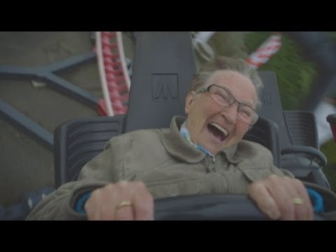 Hilarious! Daredevil Grandma rides roller coaster for the first time