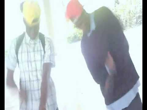 NEW COOKIN' VIDEO 2012 A.GOFF AVEC G VYBZ & TWENTYSTY'LZ FOR LIL'B BASED GOD