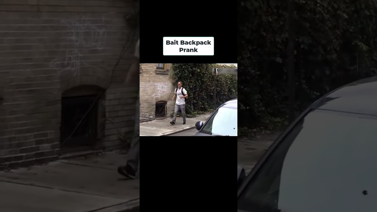 LoL Bait Backpack Prank!🤣😂