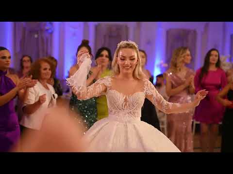 Juljana Pasha live ne dasmen e Edona & Geri - Dasma Shqiptare 2024