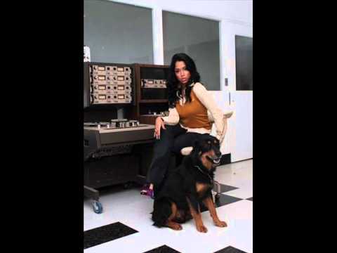 Natasha Ramos - Gangsta (feat. Headrush)