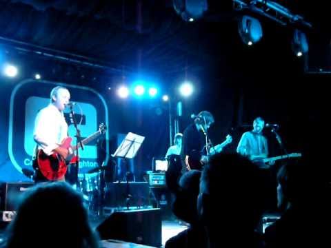The Riverboat Song - Steve Cradock, Andy Crofts, Andy Bennett, Mani - Brighton 25 Sep 10