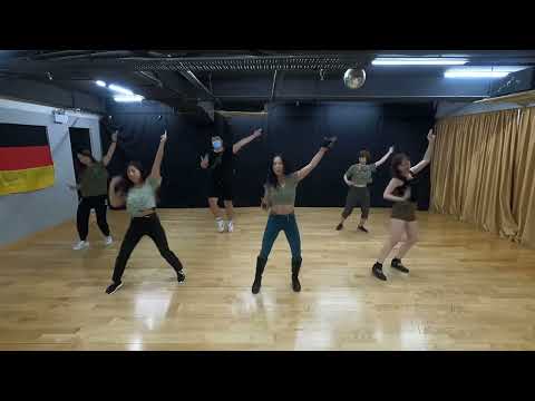 DREAMCATCHER - MAISON dancer cover (class)