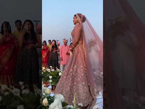 Sari Duniya Se Jeet Ke Main Ayi Hoon Idhar 🥰 #Bridal_Entry #Short_Video