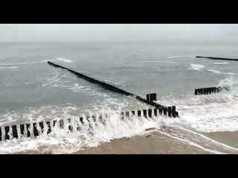 Russia: Svetlogorsk sea waves promenade sun watch beach playa 28 November 2021