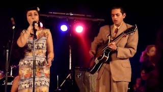 Kitty Daisy & Lewis -  Polly Put The Keetle On - SUNDAY BEST   RECORDS COMPANY -