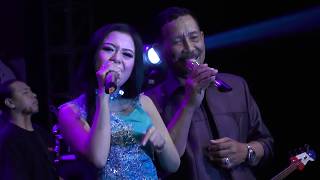 Download lagu NEW ARDISTA 28 DERMAGA CINTA MEGA MUSTIKA & PAK LURAH LIVE BALONGDOWO SIDOARJO mp3 Download lagu NEW ARDISTA 28 DERMAGA CINTA MEGA MUSTIKA & PAK LURAH LIVE BALONGDOWO SIDOARJO mp3