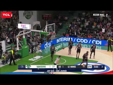 Isaia Cordinier Huge Dunk vs Le Mans
