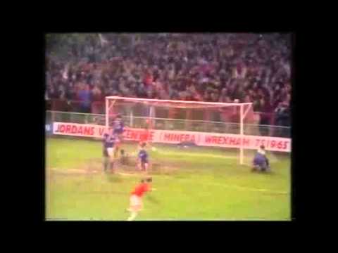 WREXHAM FC V IPSWICH TOWN FC - 3RD ROUND FA CUP 1995