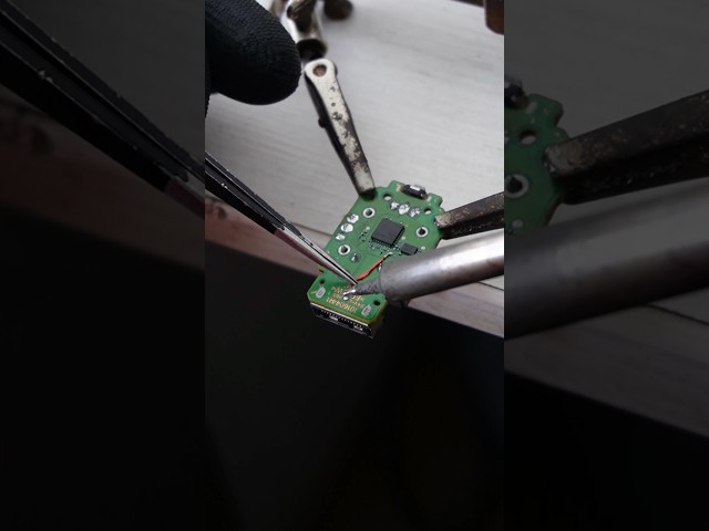 Vídeo relacionado con Yoidesu Pieza de Repuesto del Controlador para PS5, Almohadillas de Goma Conductora de Silicona, Botones de Mango, Botones del Controlador, Pieza de Repuesto de Reparación para PS5