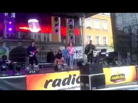 Pavlína Kostková - 4 z tanku a Pája - Posedlá